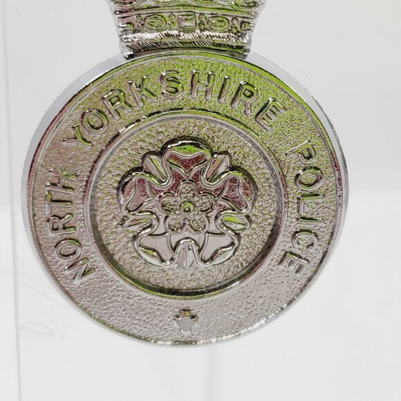Police Cap Badge England North Yorkshire Obsolete British  [37] - Picture 2 of 3